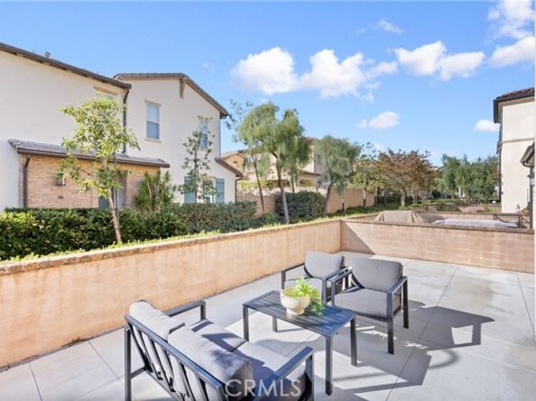 26 Prominence, Lake Forest (el Toro) CA 92630