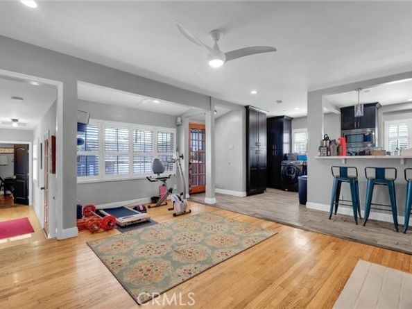 6104 S La Cienega, Ladera Heights CA 90056