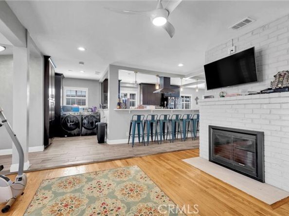 6104 S La Cienega, Ladera Heights CA 90056