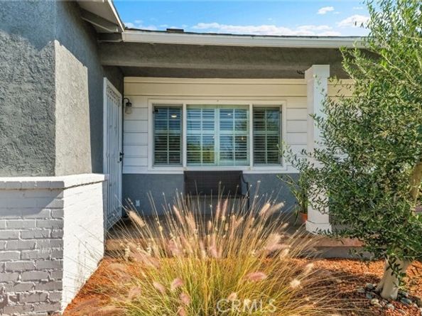 6104 S La Cienega, Ladera Heights CA 90056