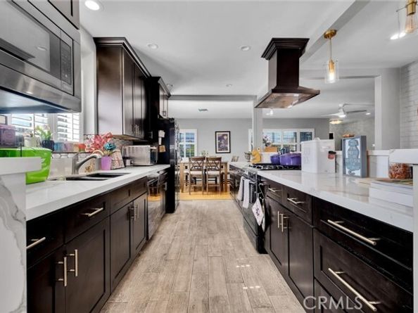 6104 S La Cienega, Ladera Heights CA 90056