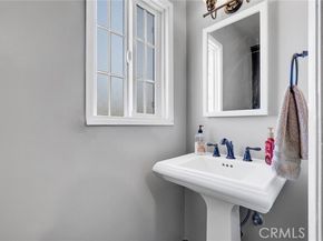 6104 S La Cienega, Ladera Heights CA 90056