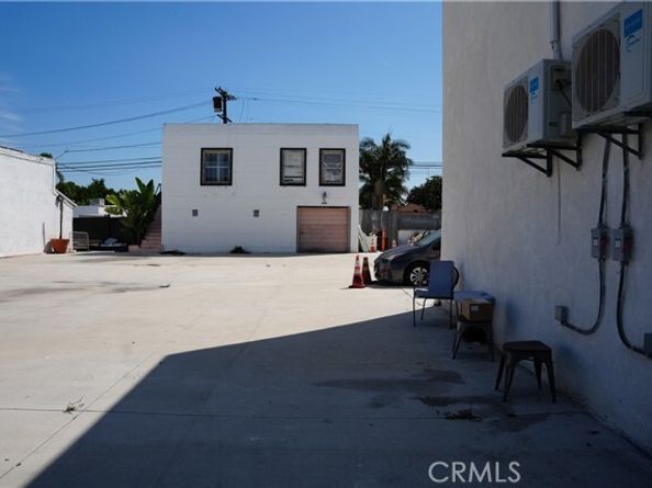 7500 S Western Ave, Los Angeles CA 90047