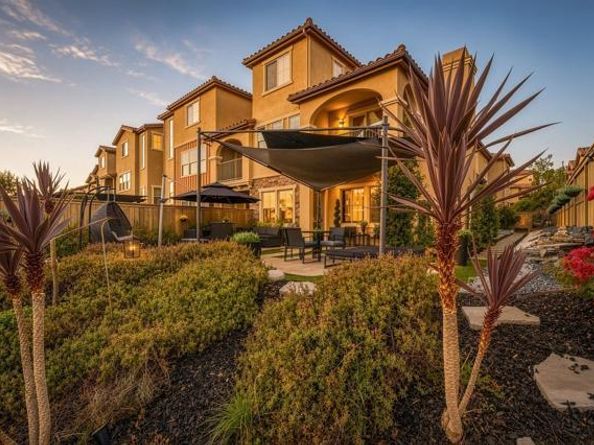 8559 Old Stonefield Chase, San Diego CA 92127