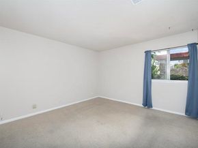 3808 Vista Campana 26, Oceanside CA 92057