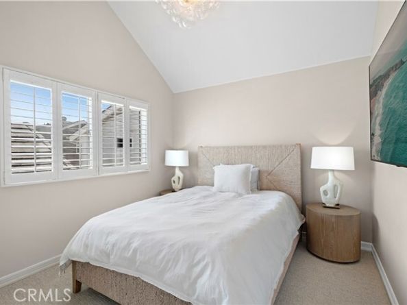 412 Poinsettia Avenue, Corona Del Mar (newport Beach) CA 92625