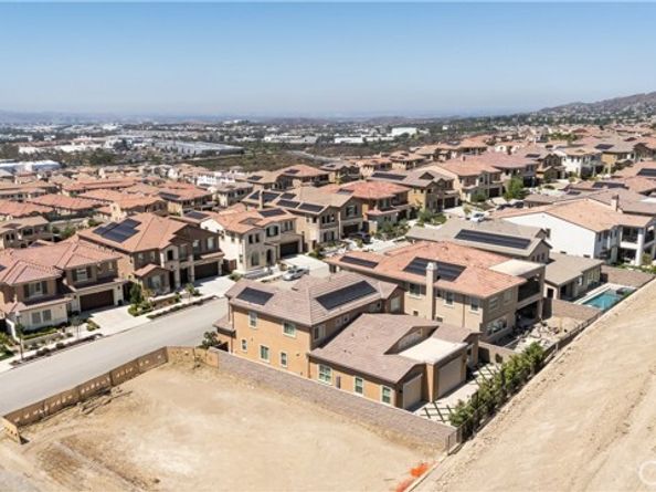 3017 Viejo Ridge North Drive, Lake Forest (el Toro) CA 92679
