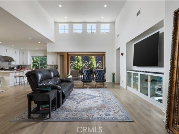 3017 Viejo Ridge North Drive, Lake Forest (el Toro) CA 92679