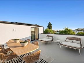 605 Carnation, Corona Del Mar (newport Beach) CA 92625