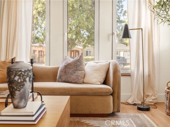 4117 Brunswick Avenue, Los Angeles CA 90039