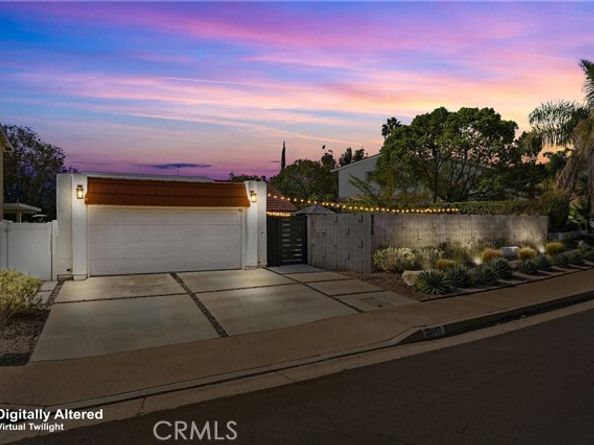 22651 La Vina, Mission Viejo CA 92691