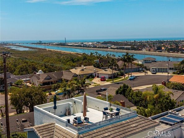 2101 Two Harbors, Costa Mesa CA 92627