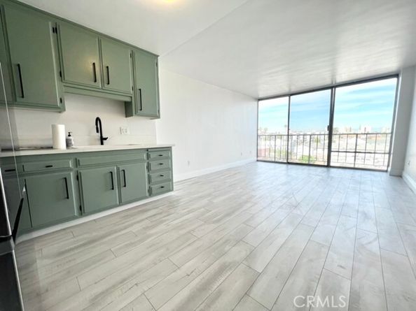 375 Atlantic 501, Long Beach CA 90802