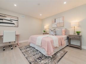 14 Gumwood, Irvine CA 92612