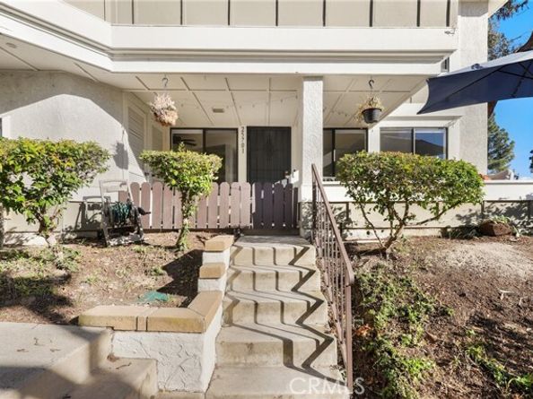 25701 View Pointe, Lake Forest (el Toro) CA 92630