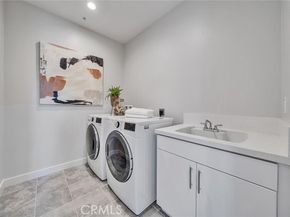 141 Edna, Lake Forest (el Toro) CA 92630