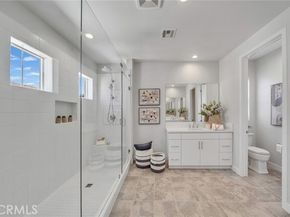 141 Edna, Lake Forest (el Toro) CA 92630