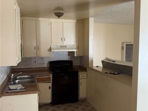 13050 Dronfield #9, Sylmar (los Angeles) CA 91342