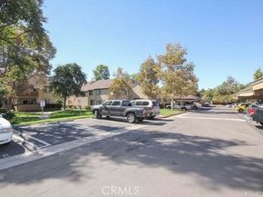 26152 Serrano Ct, Lake Forest (el Toro) CA 92630