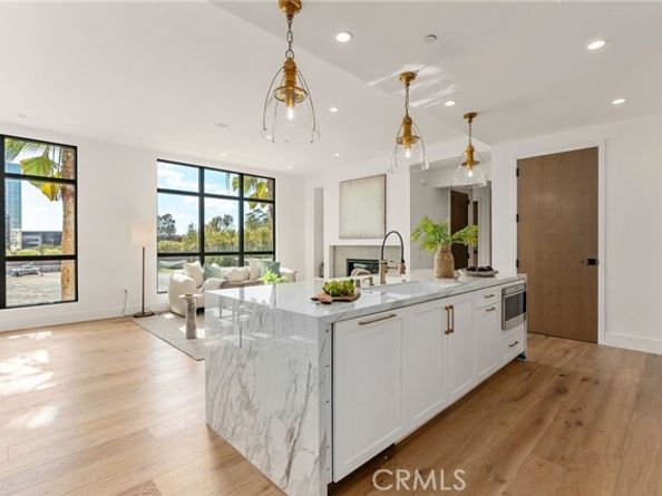 4261 Uptown Newport Drive 1, Newport Beach CA 92660
