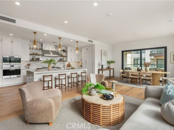 4261 Uptown Newport Drive 1, Newport Beach CA 92660