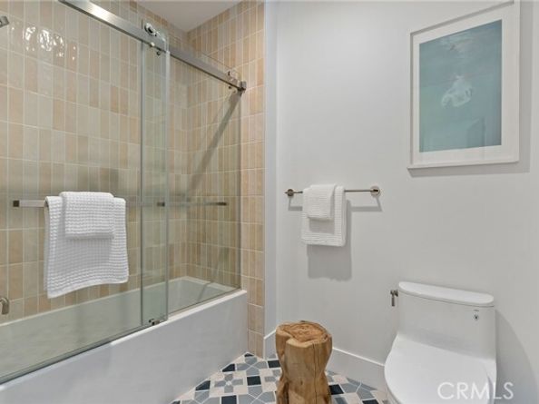 4261 Uptown Newport Drive 1, Newport Beach CA 92660