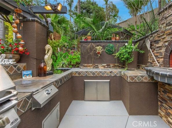 9885 Deerhaven Drive, Tustin CA 92705