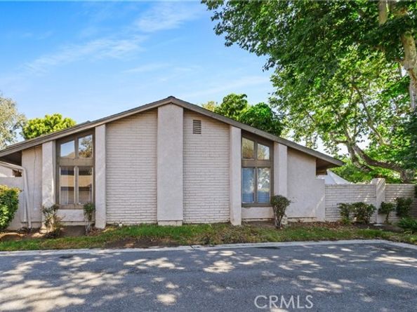 2608 N Tustin Ave, Unit A, Santa Ana CA 92705