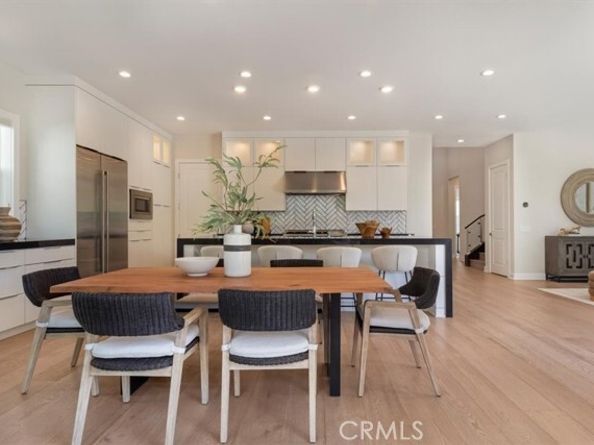 101 Mulberry Drive, Lake Forest (el Toro) CA 92630