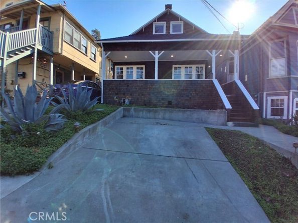 3520 Harrison Street, Oakland CA 94611