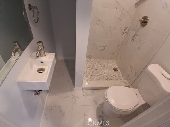 3520 Harrison Street, Oakland CA 94611