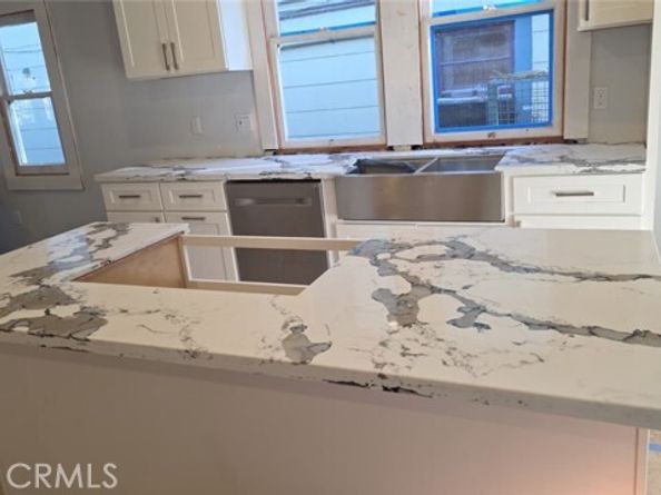 3520 Harrison Street, Oakland CA 94611