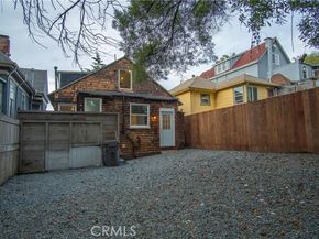 3520 Harrison Street, Oakland CA 94611