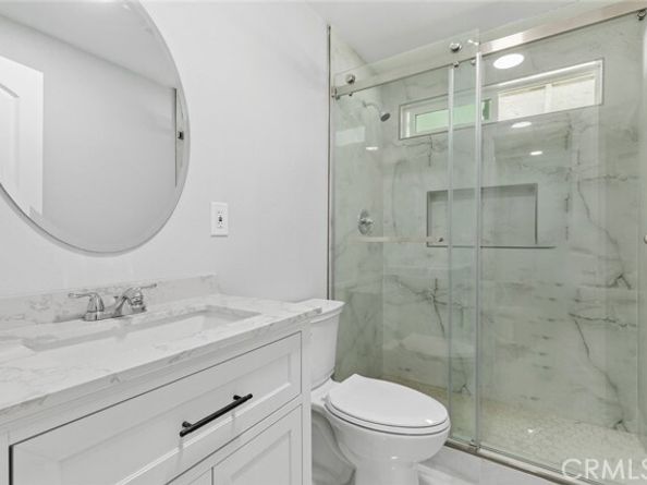 2201 W Russell Avenue, Santa Ana CA 92704