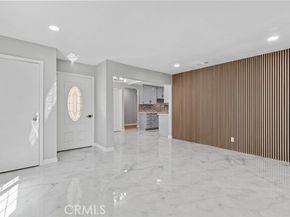 2201 W Russell Avenue, Santa Ana CA 92704