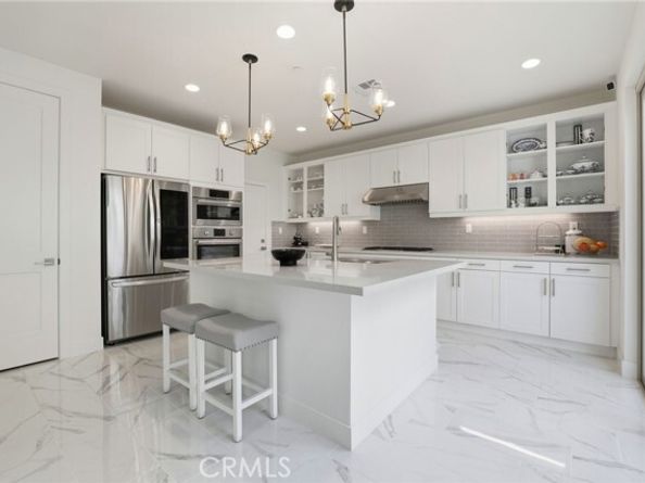 1883 Aliso Canyon Drive, Lake Forest (el Toro) CA 92610