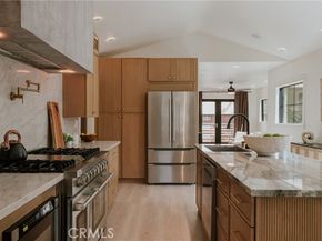 584 Plymouth, Los Angeles CA 91004