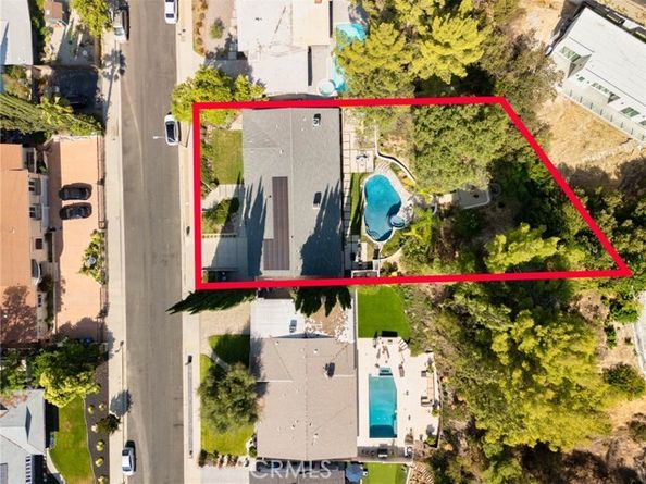 4676 Arriba Drive, Tarzana (los Angeles) CA 91356