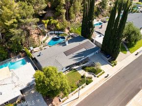 4676 Arriba Drive, Tarzana (los Angeles) CA 91356