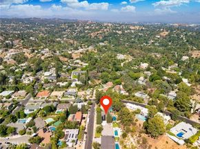 4676 Arriba Drive, Tarzana (los Angeles) CA 91356