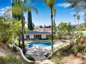 4676 Arriba Drive, Tarzana (los Angeles) CA 91356