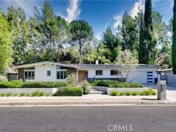 4676 Arriba Drive, Tarzana (los Angeles) CA 91356