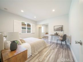 22046 Kinzie Street, Chatsworth (los Angeles) CA 91311