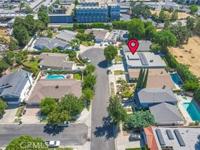 22046 Kinzie Street, Chatsworth (los Angeles) CA 91311