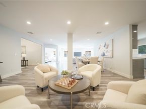 22046 Kinzie Street, Chatsworth (los Angeles) CA 91311