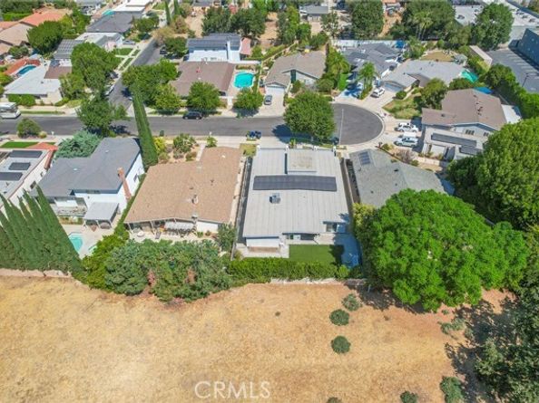 22046 Kinzie Street, Chatsworth (los Angeles) CA 91311