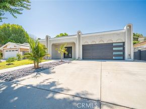 22046 Kinzie Street, Chatsworth (los Angeles) CA 91311