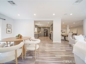 22046 Kinzie Street, Chatsworth (los Angeles) CA 91311