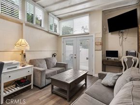 10200 Willow Springs, Sunland (los Angeles) CA 91040