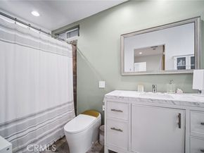 15752 Cobalt Street, Sylmar (los Angeles) CA 91342